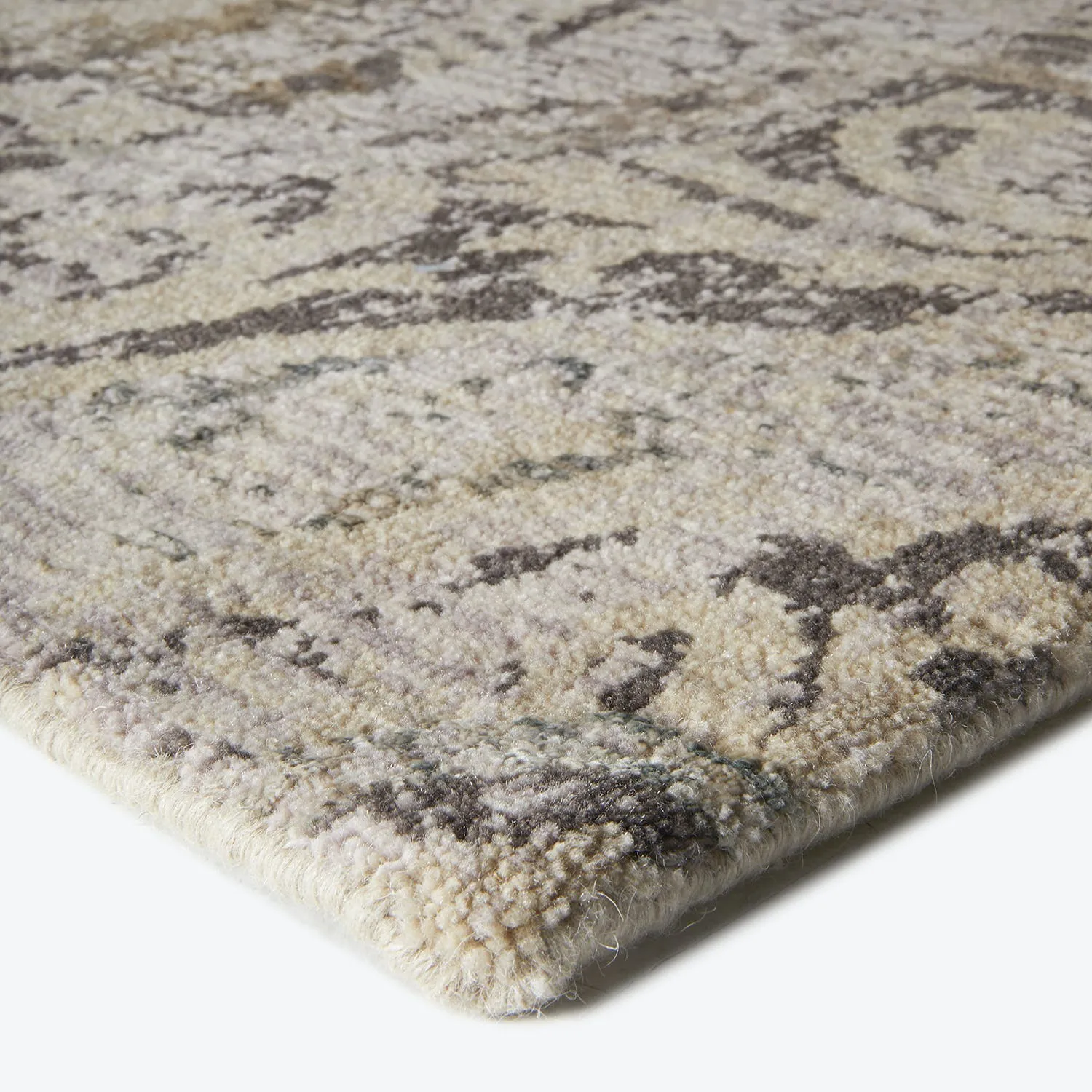 Beige Transitional Wool Rug - 8' x 9'11"