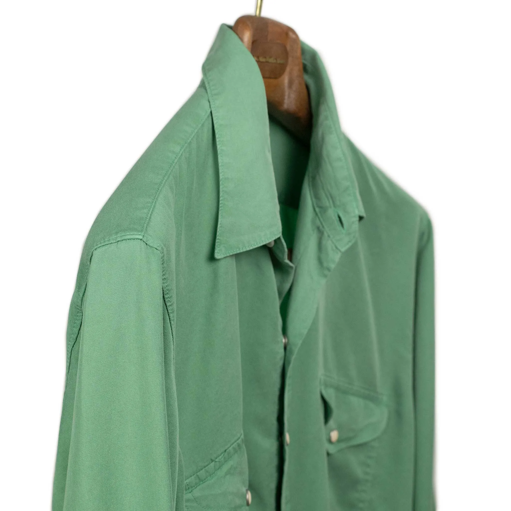 Pearlsnap shirt in celedon green tencel gabardine