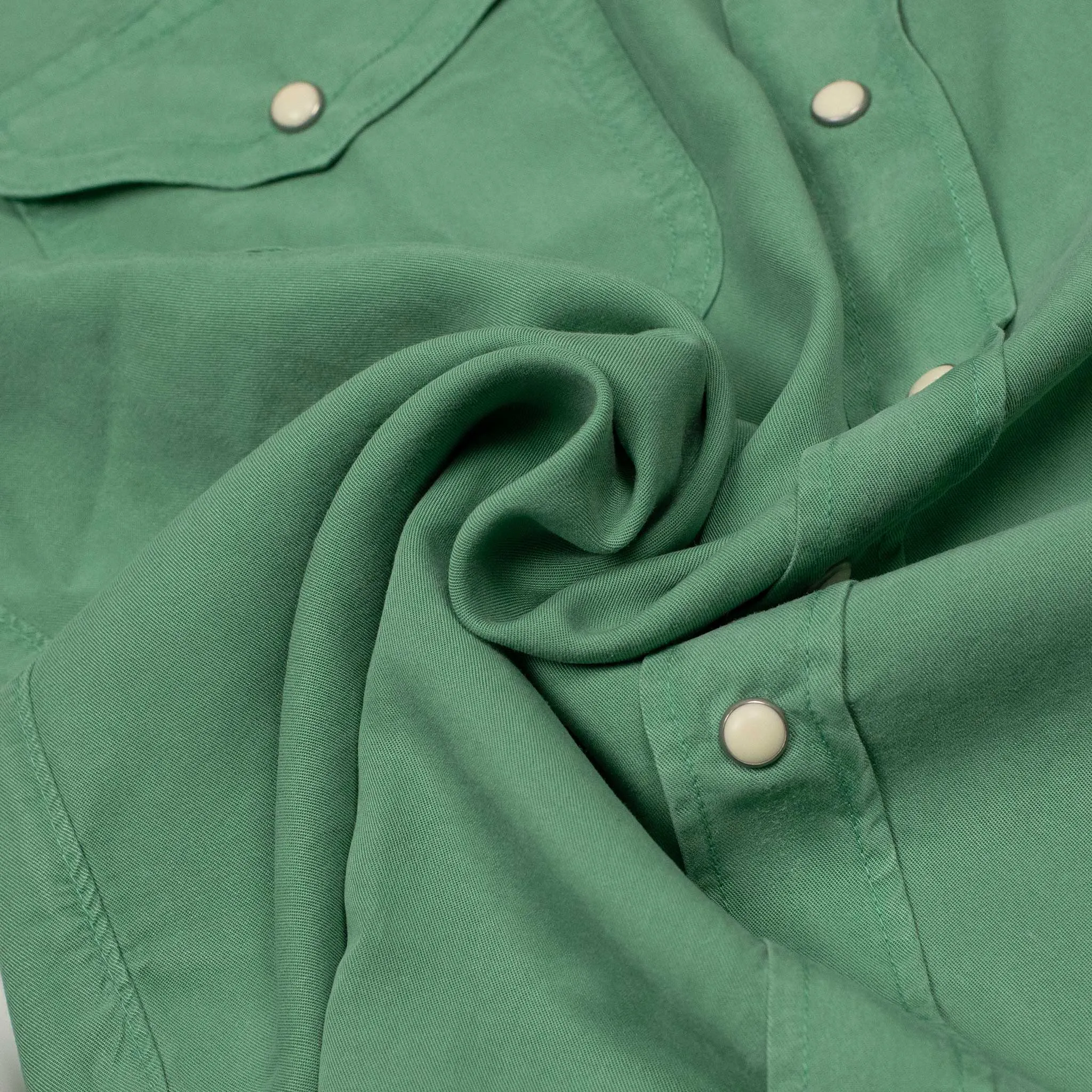 Pearlsnap shirt in celedon green tencel gabardine