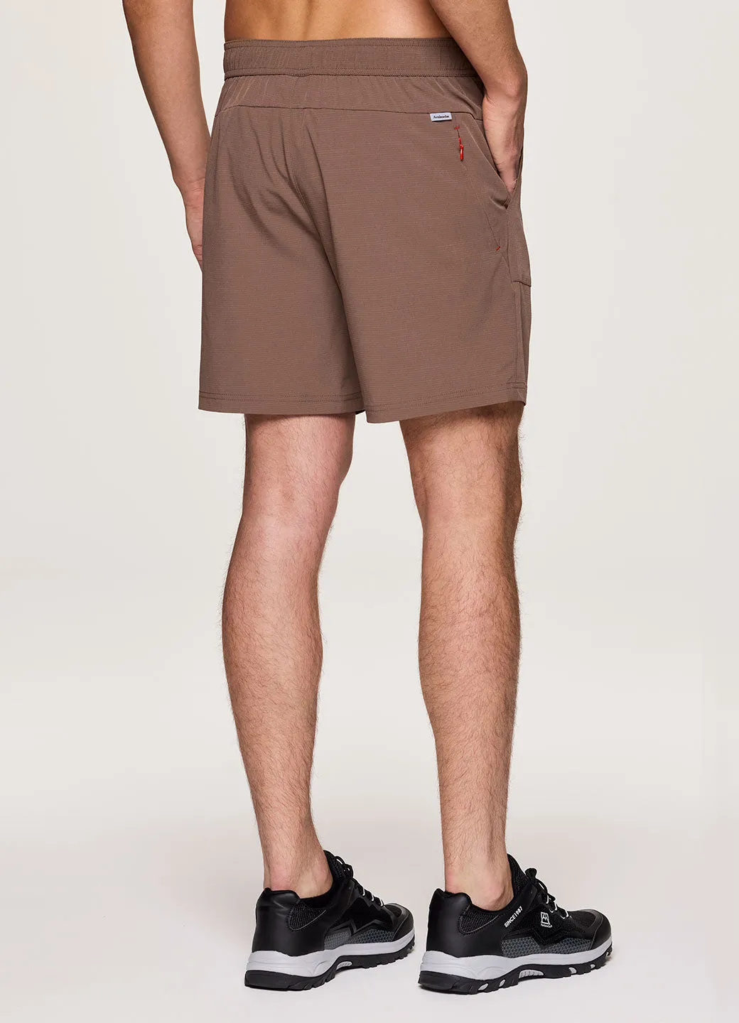 Roam 7" Hiking Short