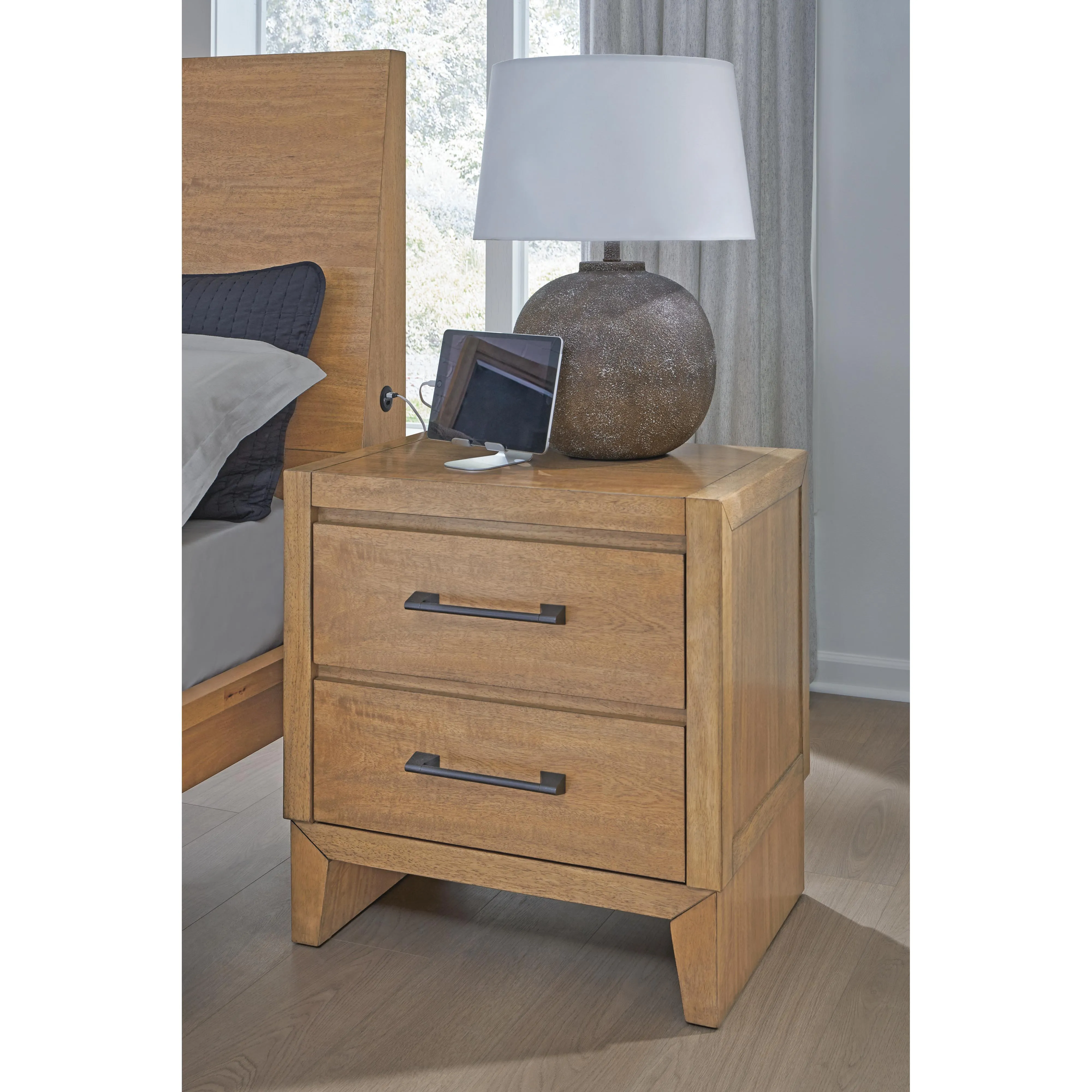 Signature Design by Ashley Sherbana 2-Drawer Nightstand B833-92