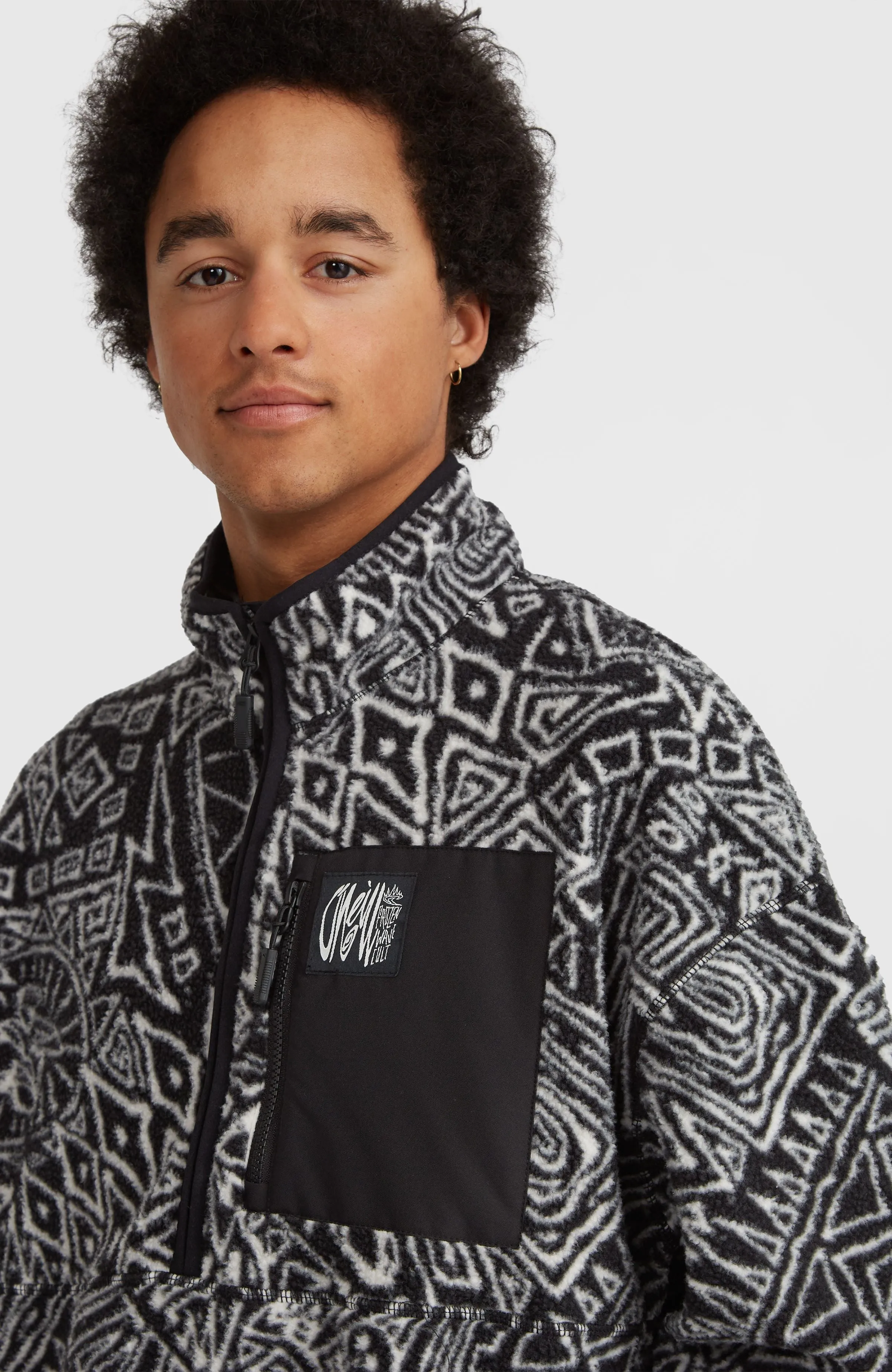 Surf Heroes High-Pile Half-Zip Fleece | White/Black Sketcheritage